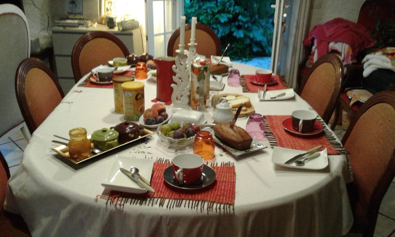 Asinus 32 Bed & Breakfast Viozan Exterior foto