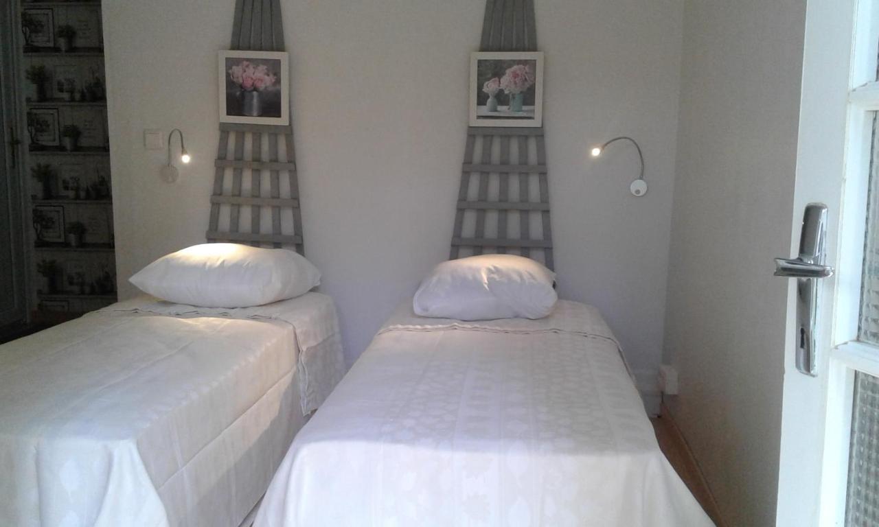 Asinus 32 Bed & Breakfast Viozan Exterior foto